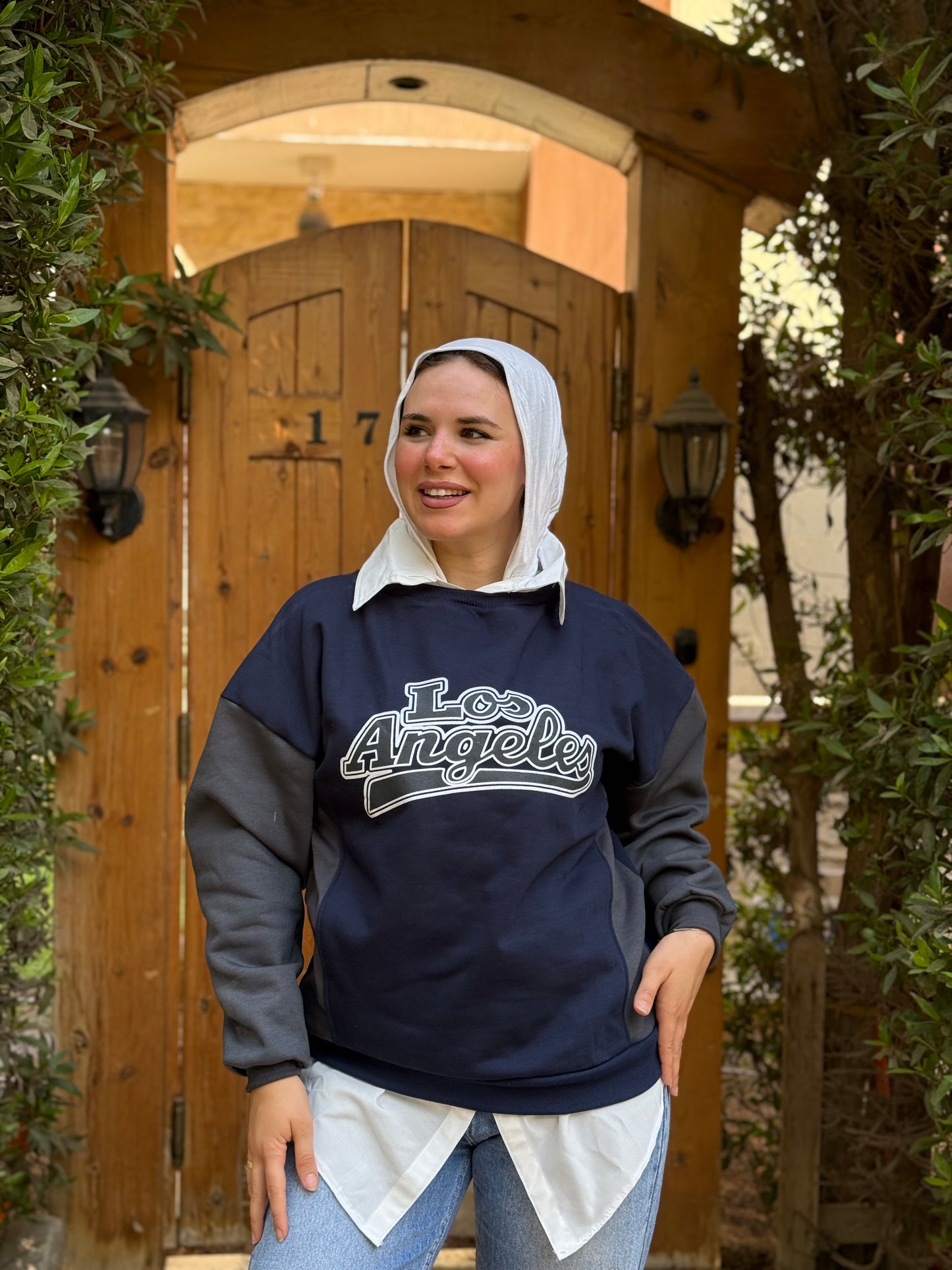 هودي شيميز كحلي